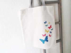 Schablonieren mit Freezer Papier wp-1620751076804.jpg
