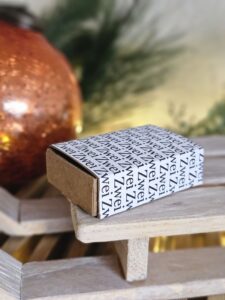 Adventskalender Zahl 2 – Muster zum Download & Bastelidee wp-17609808632131583248799732358554