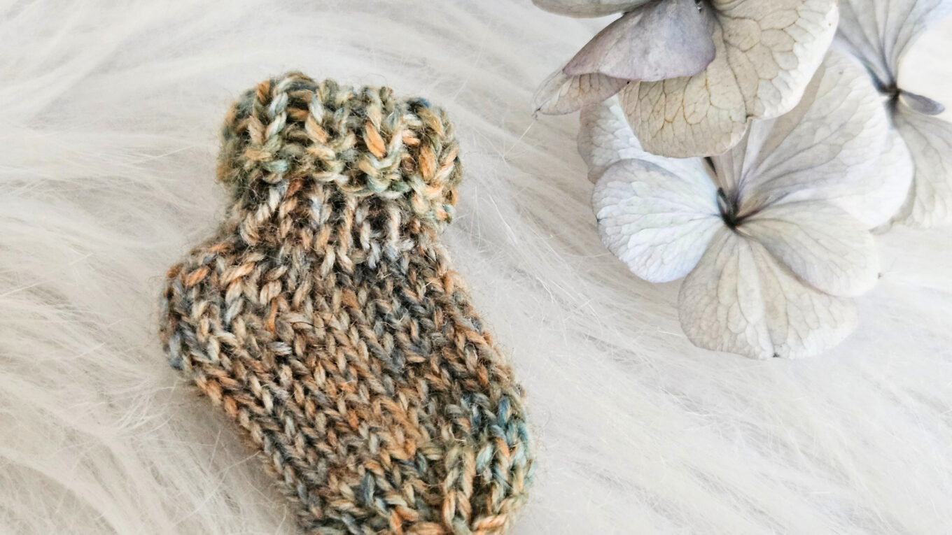 Minisocken stricken – kleines DIY mit großer Wirkung